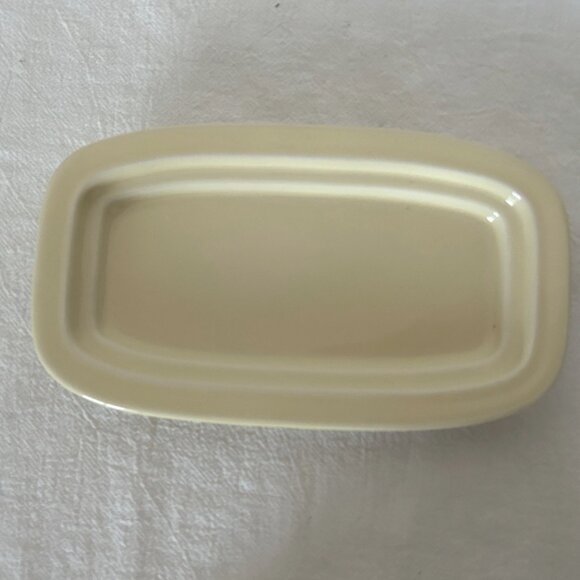 Yellow Fiesta Covered Butter Dish Ceramic Fiestaware Discontinued Color - Picture 4 of 5